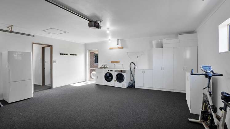 10 Estate Grove Inglewood_14