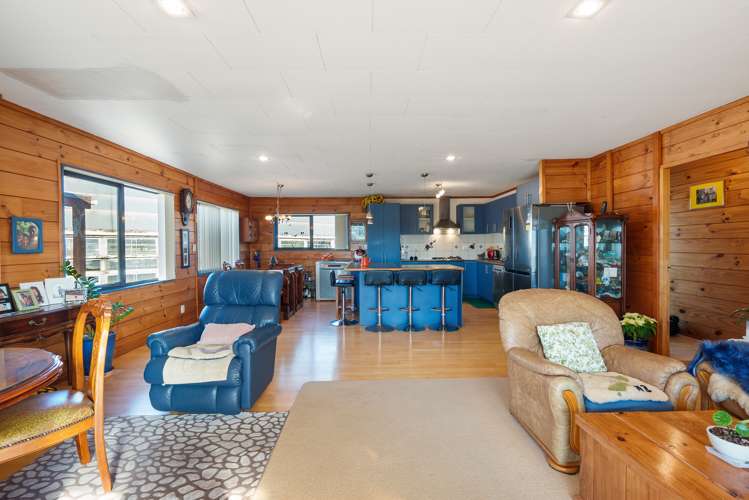 431 Fitzgerald Road Drury_5