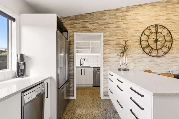 110 Lisland Drive Kinloch_8