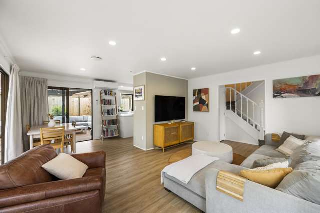 2/214 Moore Street Howick_2