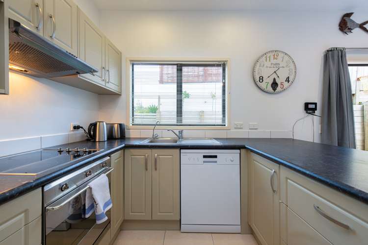 35 Masterton Road Rothesay Bay_19