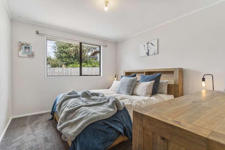 2/114 Kervil Avenue Te Atatu Peninsula_10