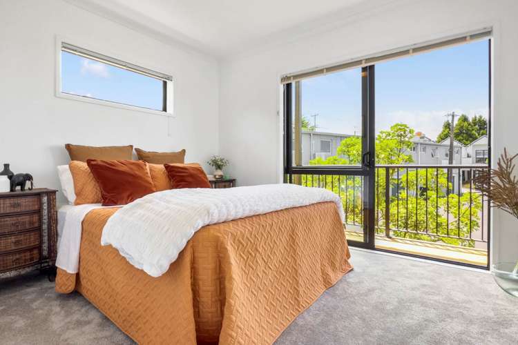 25/94 Glengarry Road Glen Eden_5