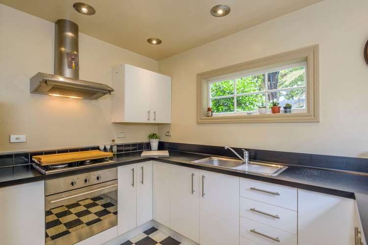 43 Dublin Street Lyttelton_8