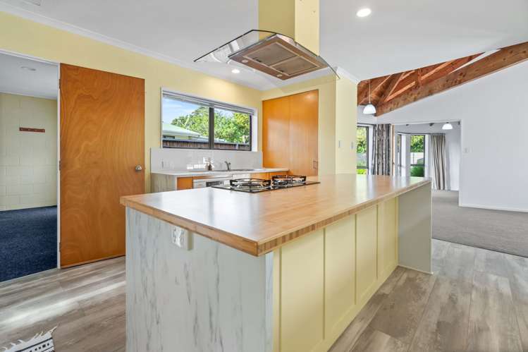 1/115 Paramount Parade Tikipunga_7