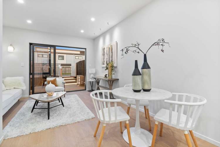 32 Observation Green Hobsonville_18