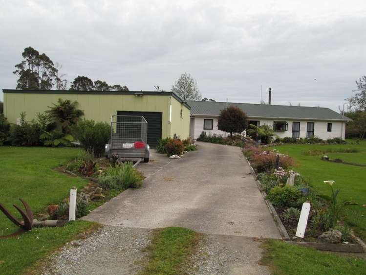 29 Neighbours Street Waimangaroa_25