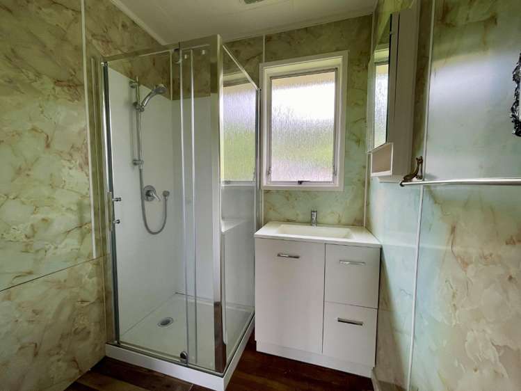 64 Chilcott Road Henderson_6