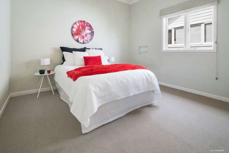 37 Valley Road Mount Eden_13