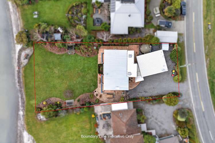 481 Marine Drive Charteris Bay_37