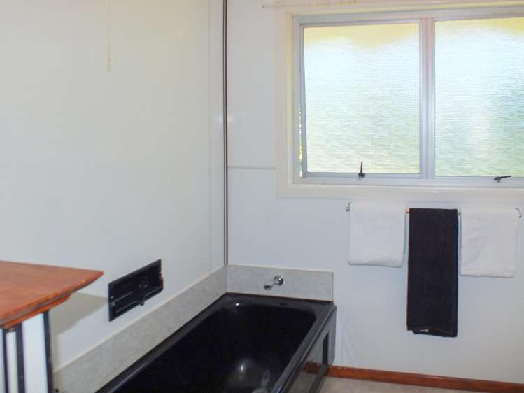 42 Herrington Street Foxton_19