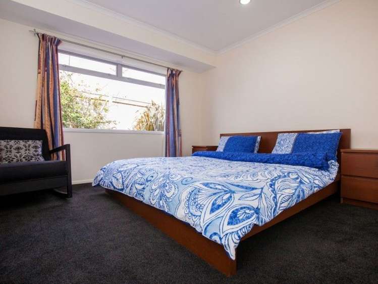 25 Montrose Place Highlands Park_15