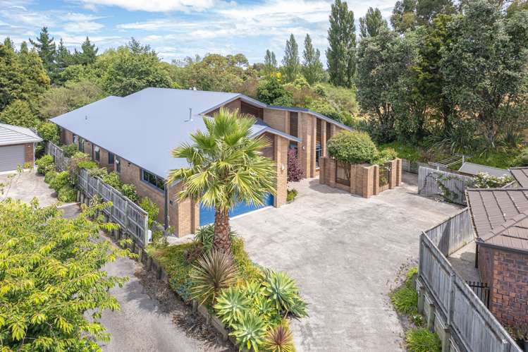 29 Lithgow Drive Otamatea_6