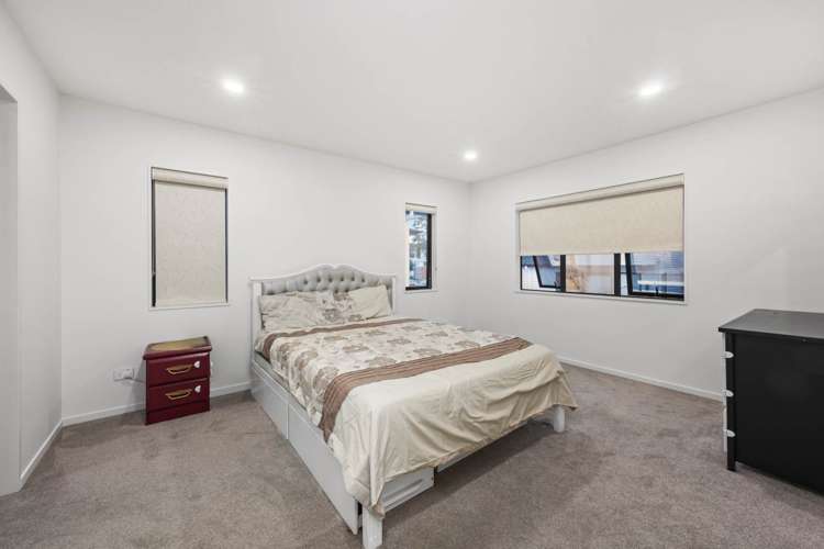 143B Seabrook Avenue_5