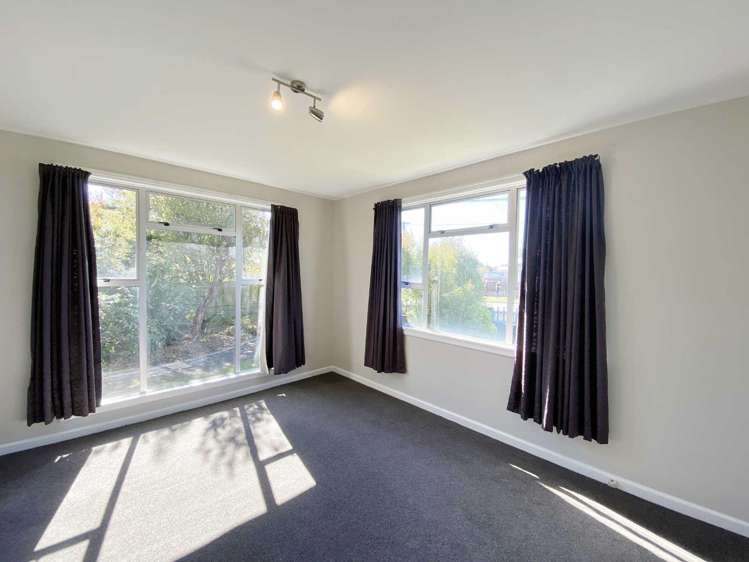 86 Marlow Road Aranui_11