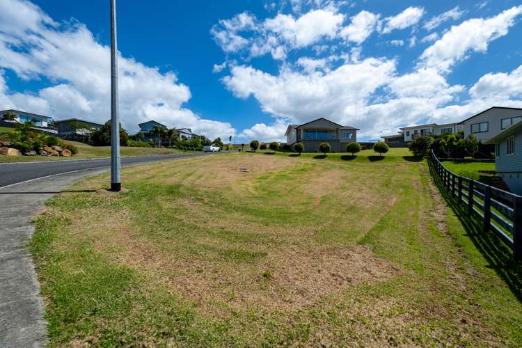 12 Midgard Road Coopers Beach_10