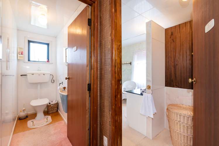 37 Forest Hill Road Henderson_11