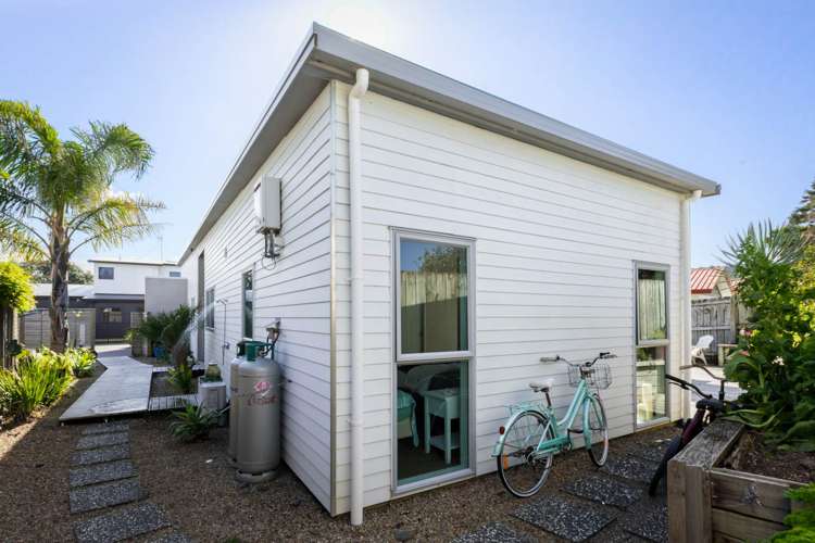 12 Palm Grove Waihi Beach_40