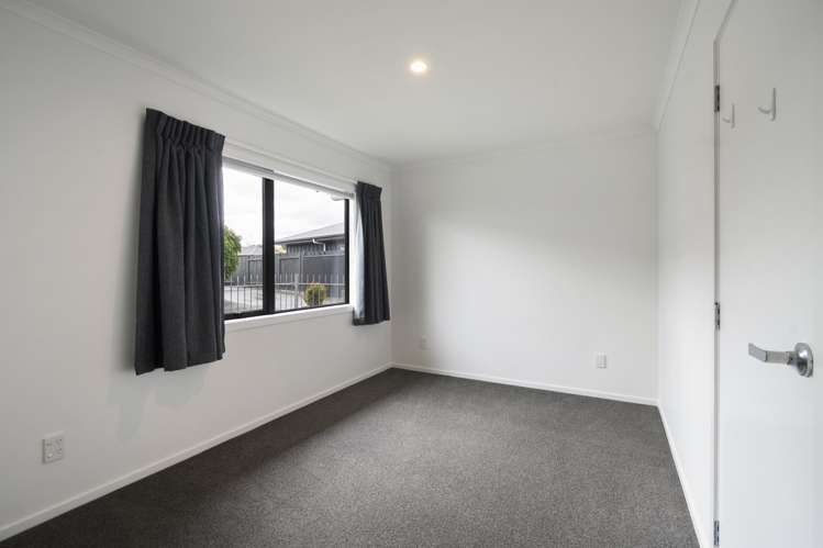 11 Wescombe Grove Feilding_11