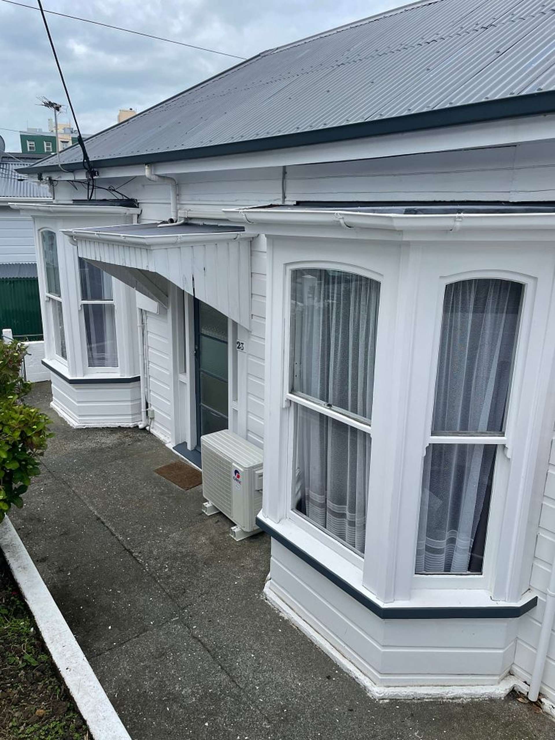 1/23 Nairn Street Mount Cook_0