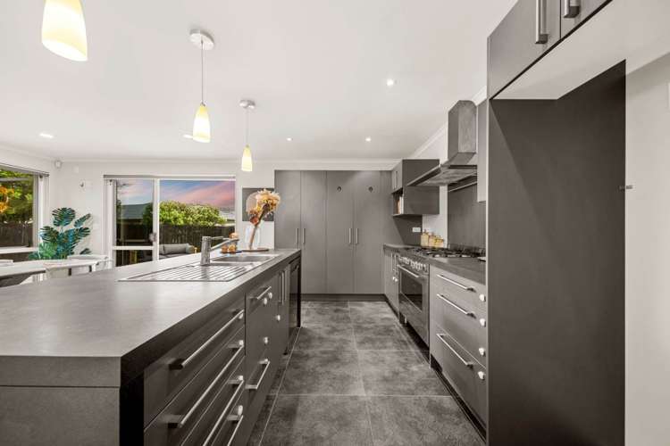 18 Huntington Park Drive Greenhithe_17