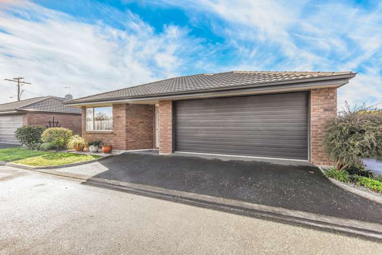 28a Croucher Street Richmond_16