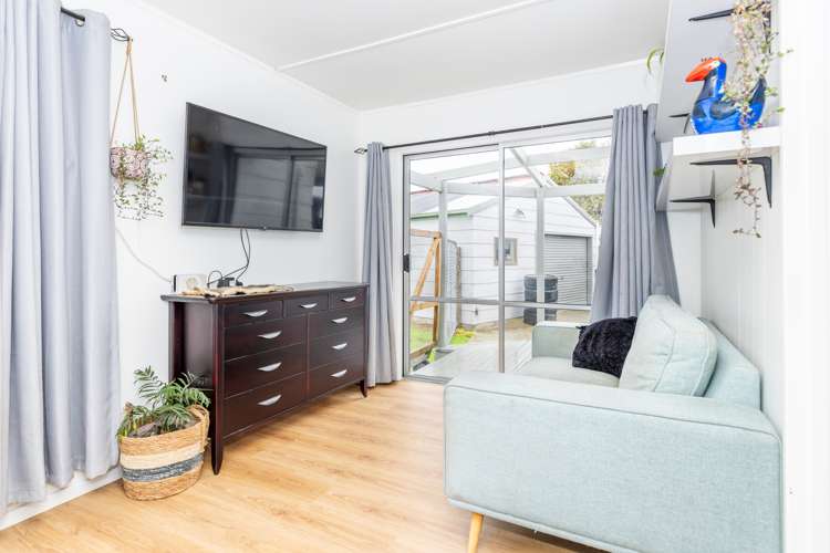 21 Elmwood Crescent Pukete_9