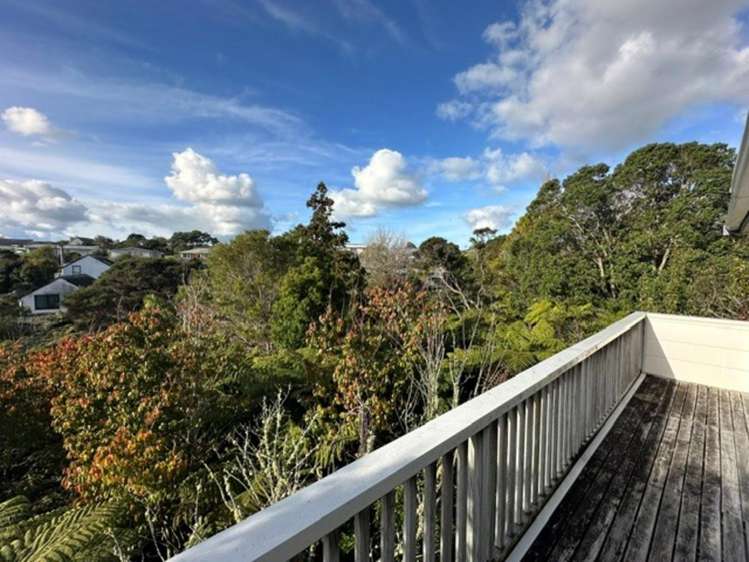 A/49 Aeroview Drive Beach Haven_10