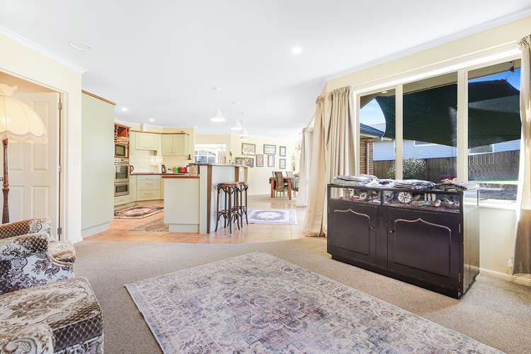 101 Dixon Road Glenview_6