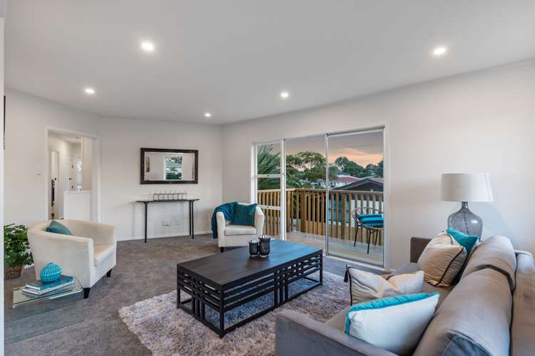 11 Queen Mary Avenue New Lynn_5