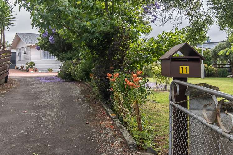 11 Konini Grove Raumati Beach_2