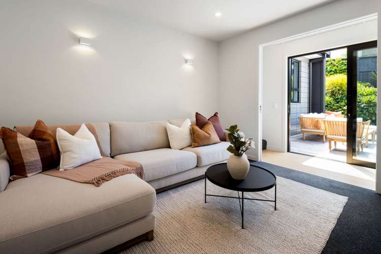 13 Evergreen Rise Grandview Heights_14