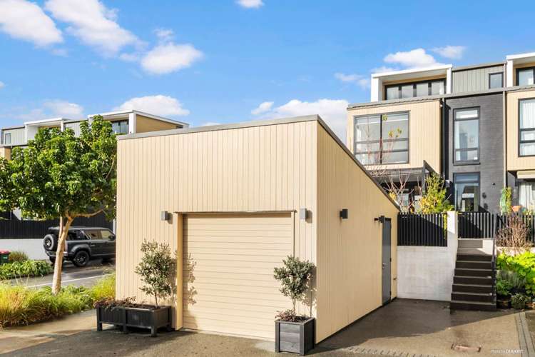 240 Hobsonville Point Road Hobsonville_10