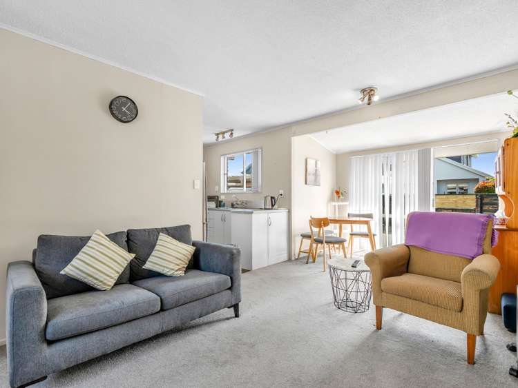 5C Grey Street Glenholme_5