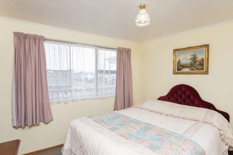 88 Anzac Street Gisborne_14