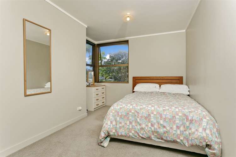 229 Lake Road Belmont_21