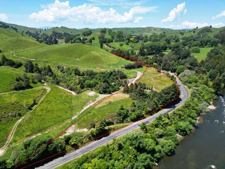 00 Whanganui River Road_1