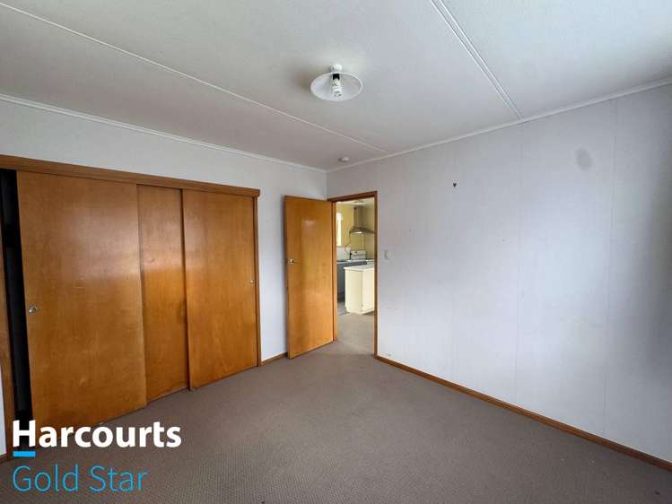 6/302 Banks Thames_3