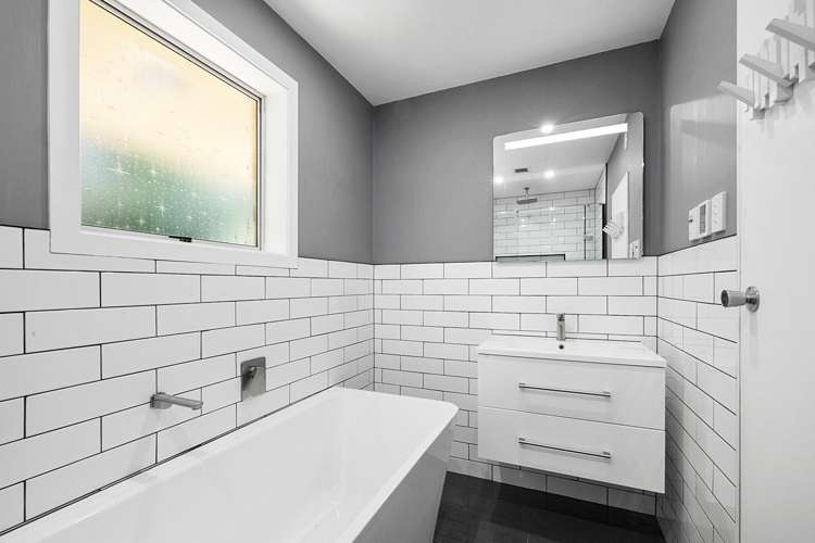 60 Pembroke Street Westown_16