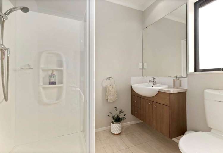 2 Bellshill Close Wattle Downs_8