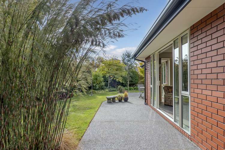 275 Southfield Drive Lincoln_18