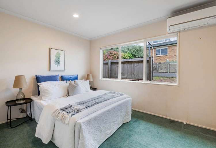 1 Grovenor Drive Orewa_12