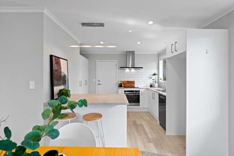 10 John Mcdonald Mews Masterton_9