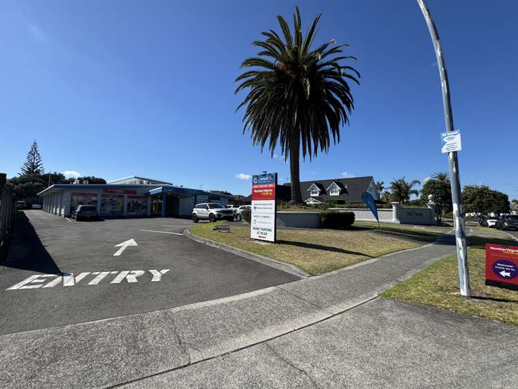 3/3 Palm Springs Boulevard Papamoa Beach_12