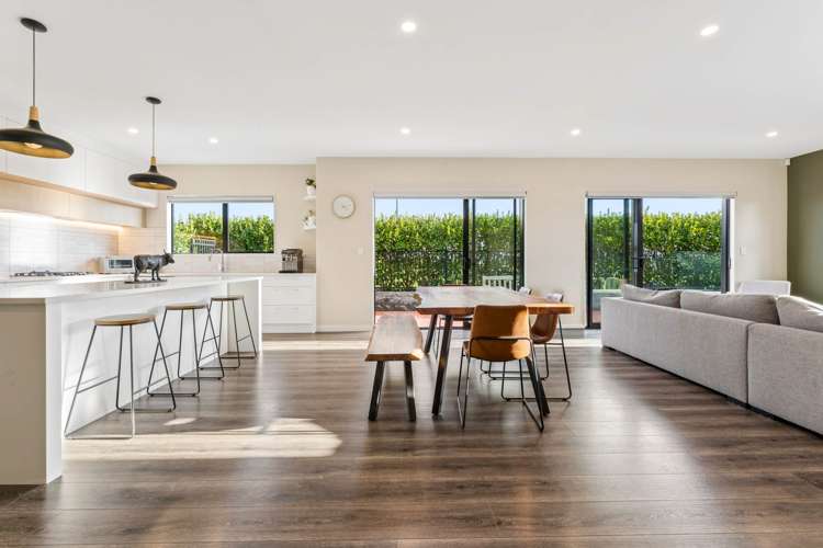 105 Pinecrest Drive Hobbs Bay_8