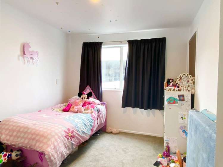 90b Michael Jones Drive Flat Bush_4