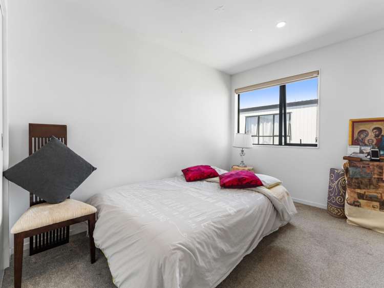 8/28 Smythe Road Henderson_14