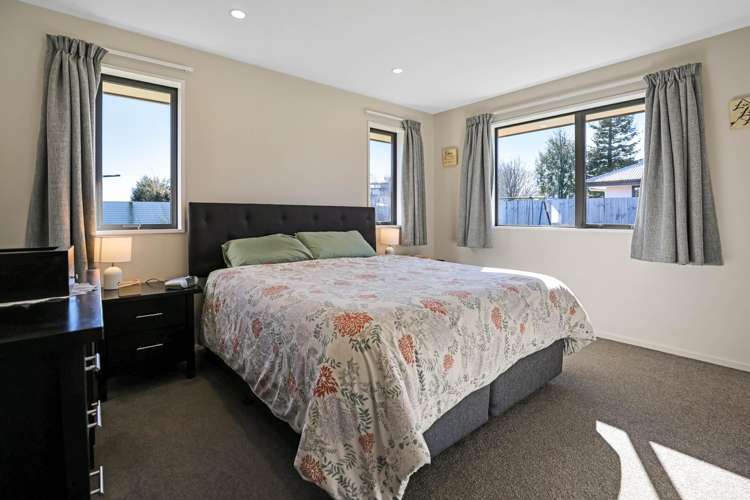 31 Geoff Geering Drive Netherby_15