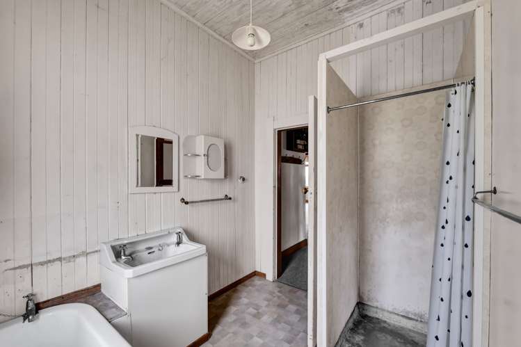 5 Barclay Road Okaiawa_26