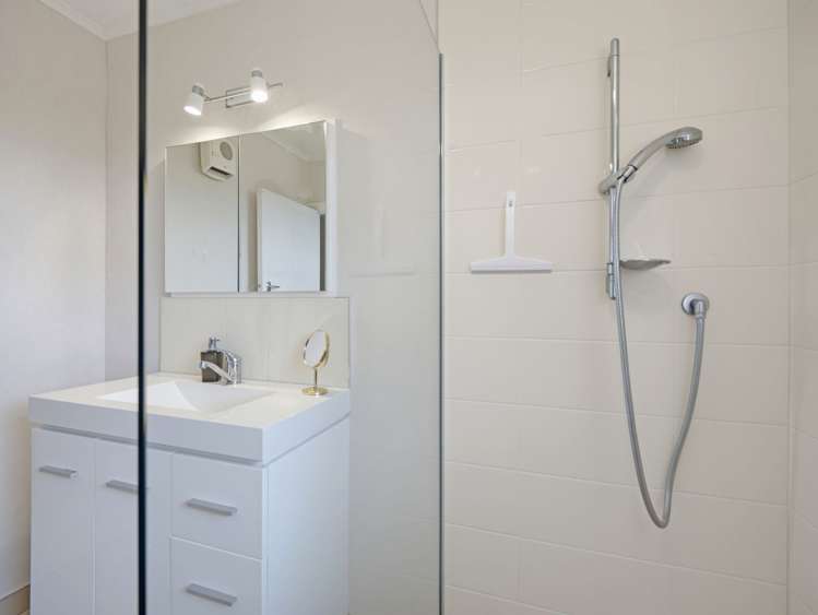 17 Byron Street Leamington_21